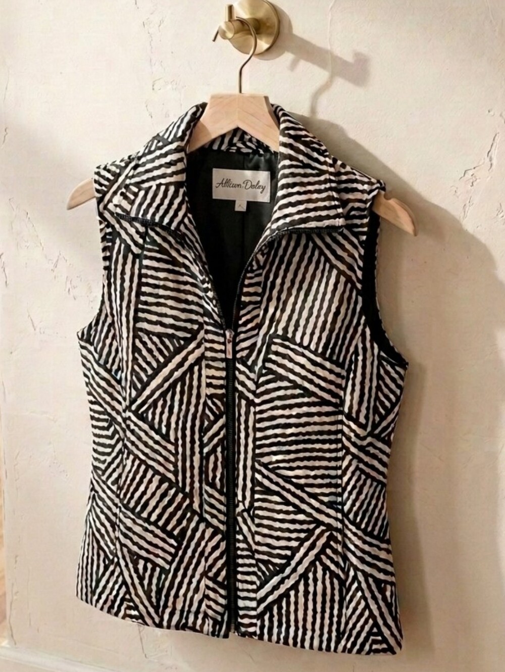Allison Daley Sportswear Petite Zipper Vest Activewear Athletic Stripe Shirt Top